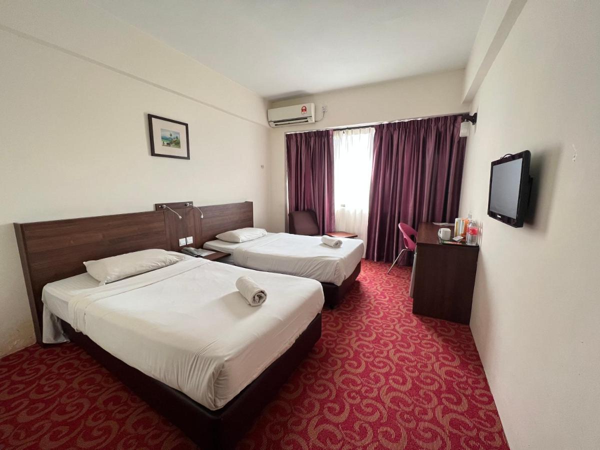 Hotel Yt Midtown Kuala Terengganu Extérieur photo