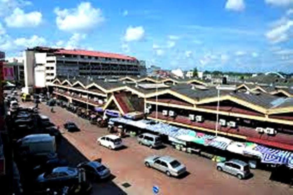 Hotel Yt Midtown Kuala Terengganu Extérieur photo
